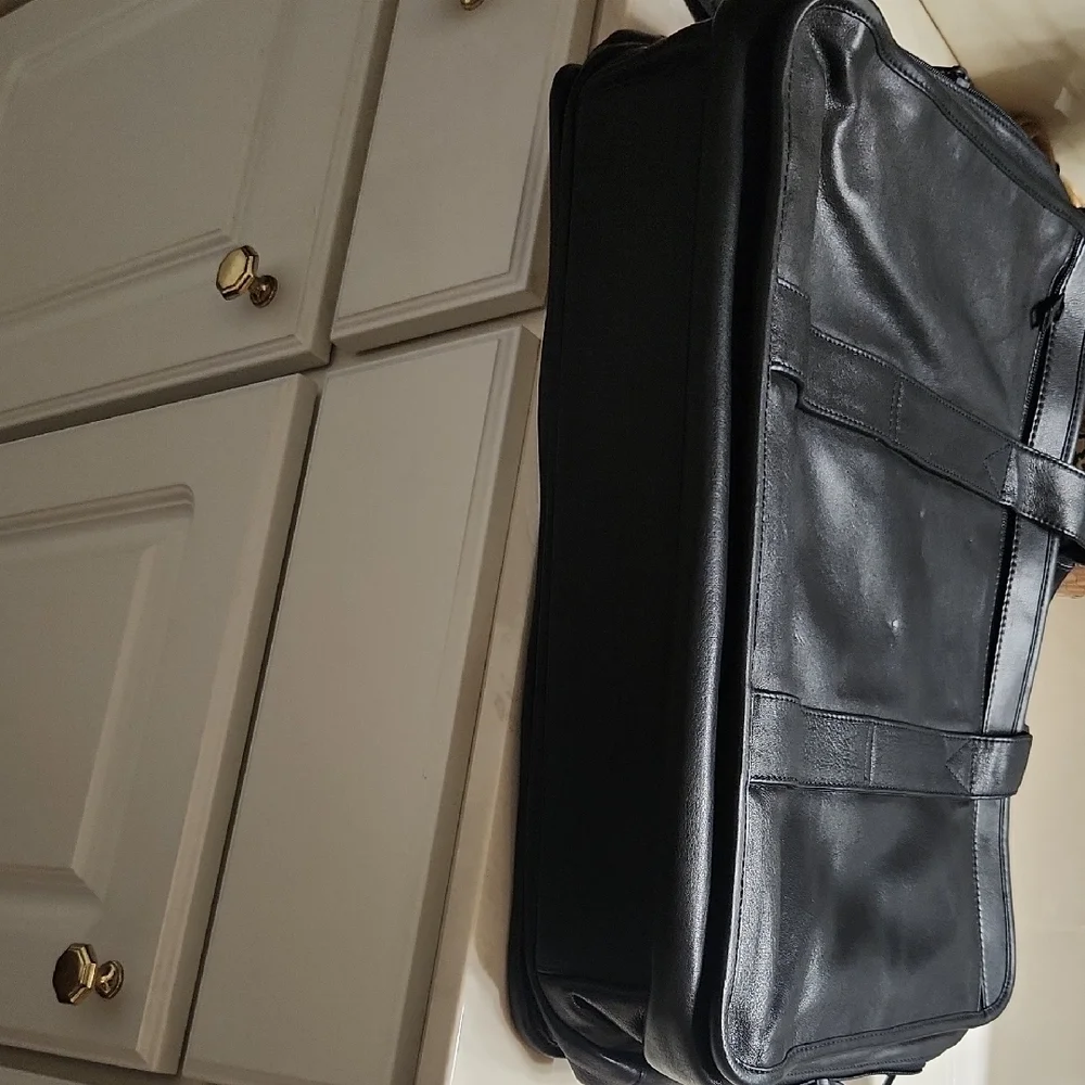 Tumi Black Leather Men's Computer Bag/Brief
